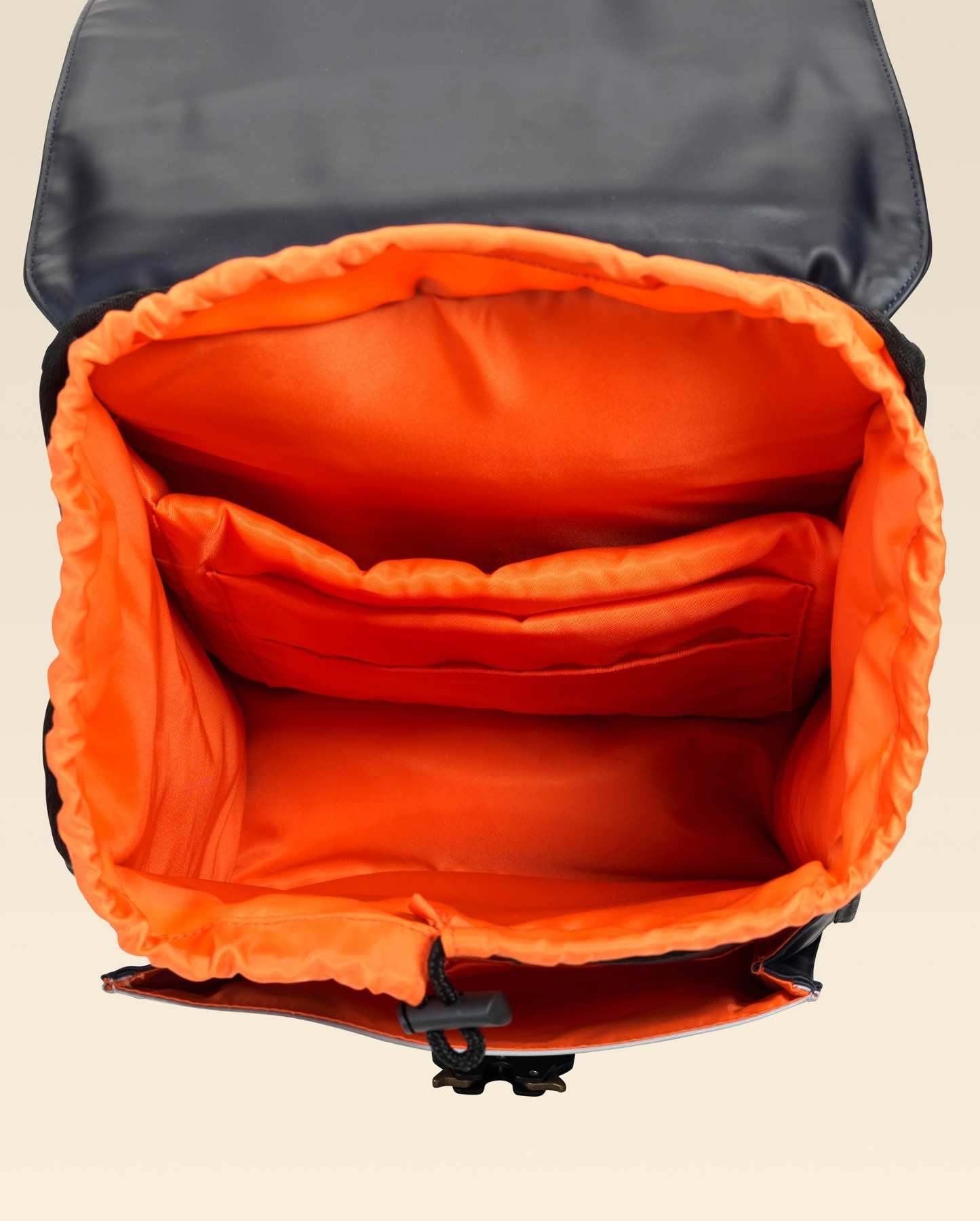Sac à dos réfléchissant par Urban Circus et Aigle