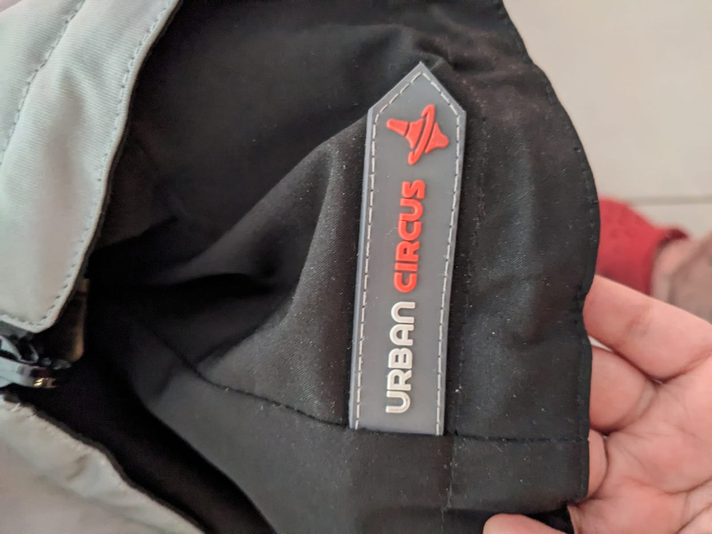 VESTE RÉFLÉCHISSANTE & RÉVERSIBLE POP