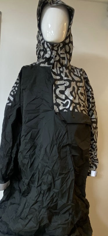PONCHO DE PLUIE RÉFLÉCHISSANT ROMEA