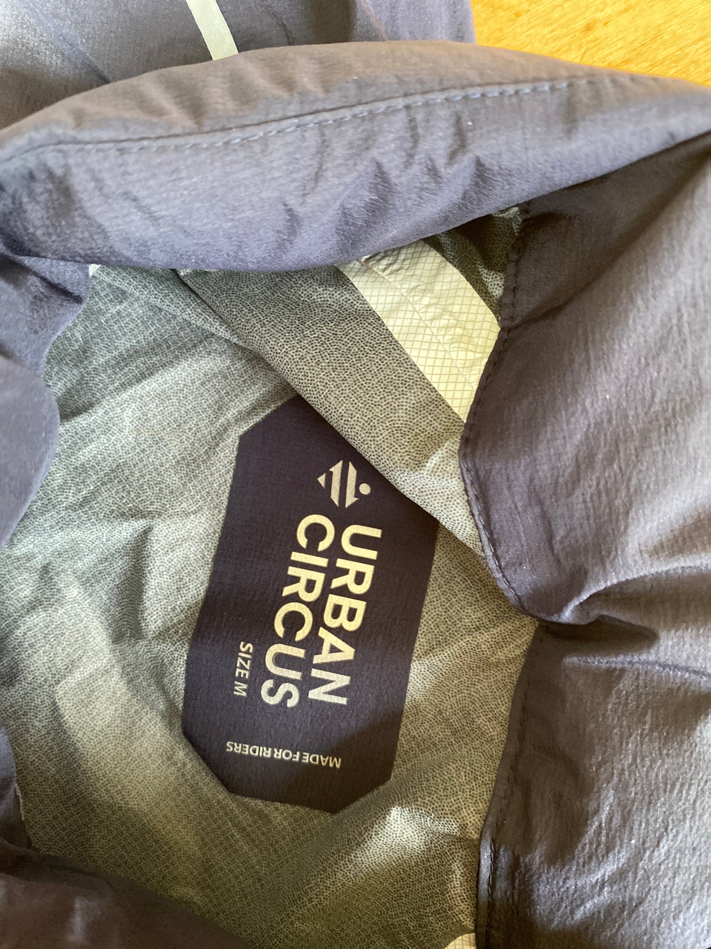 Ultraleichte Jacke
