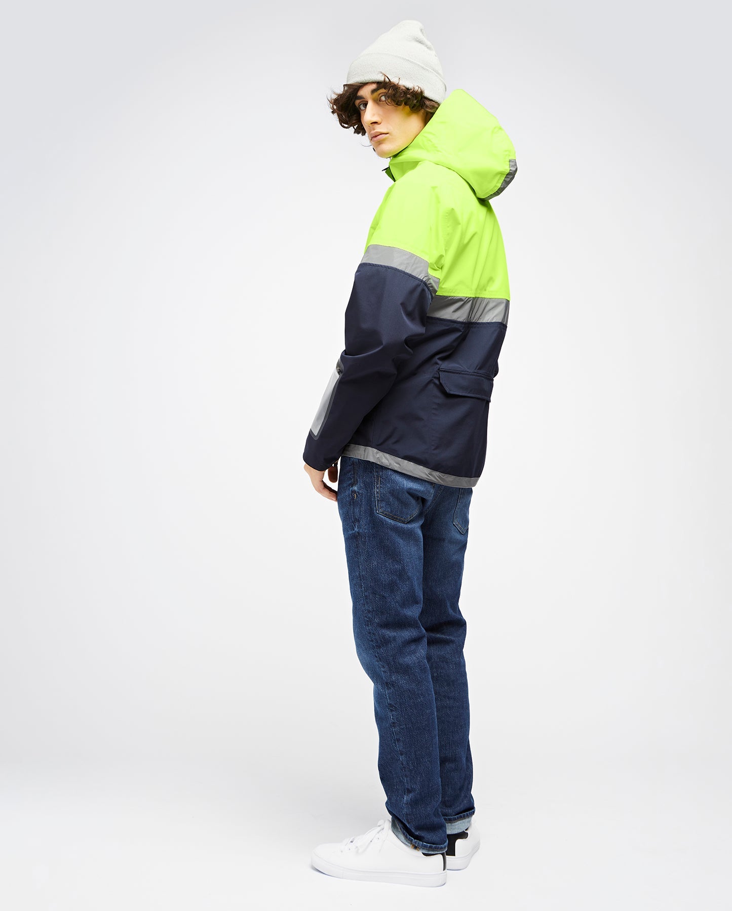 LEICHTE WASSERDICHTE JACKE UCRR3 