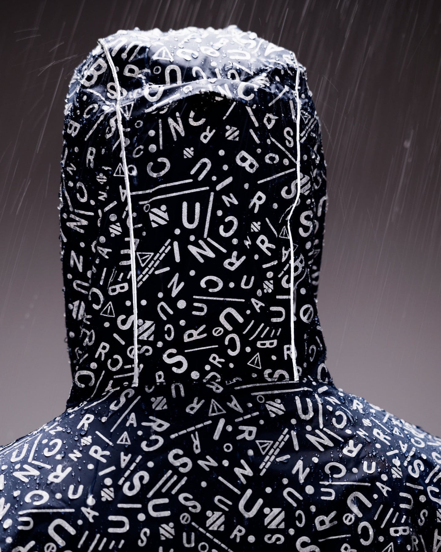 PONCHO DE PLUIE RÉFLÉCHISSANT ROMEA