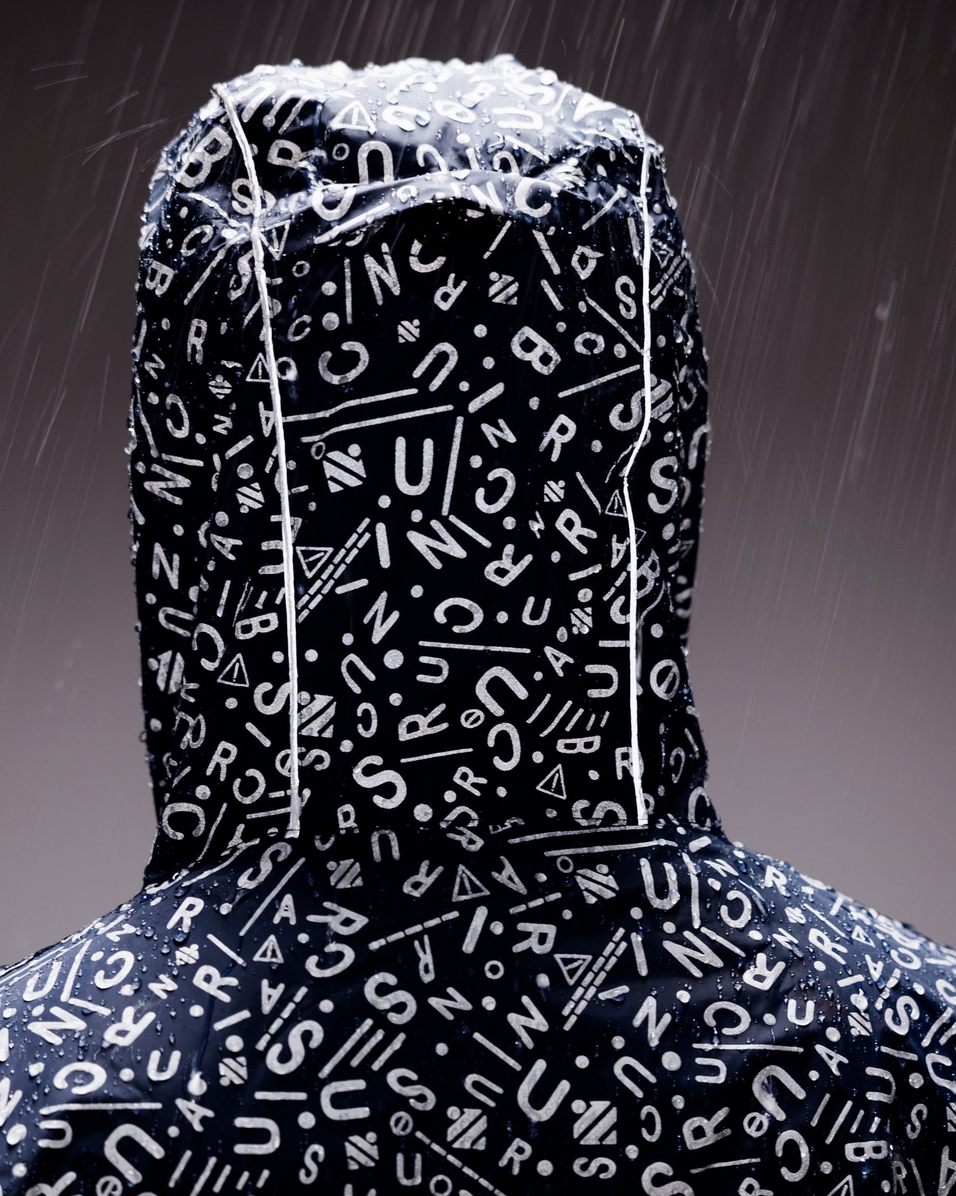PONCHO DE PLUIE RÉFLÉCHISSANT ROMEA