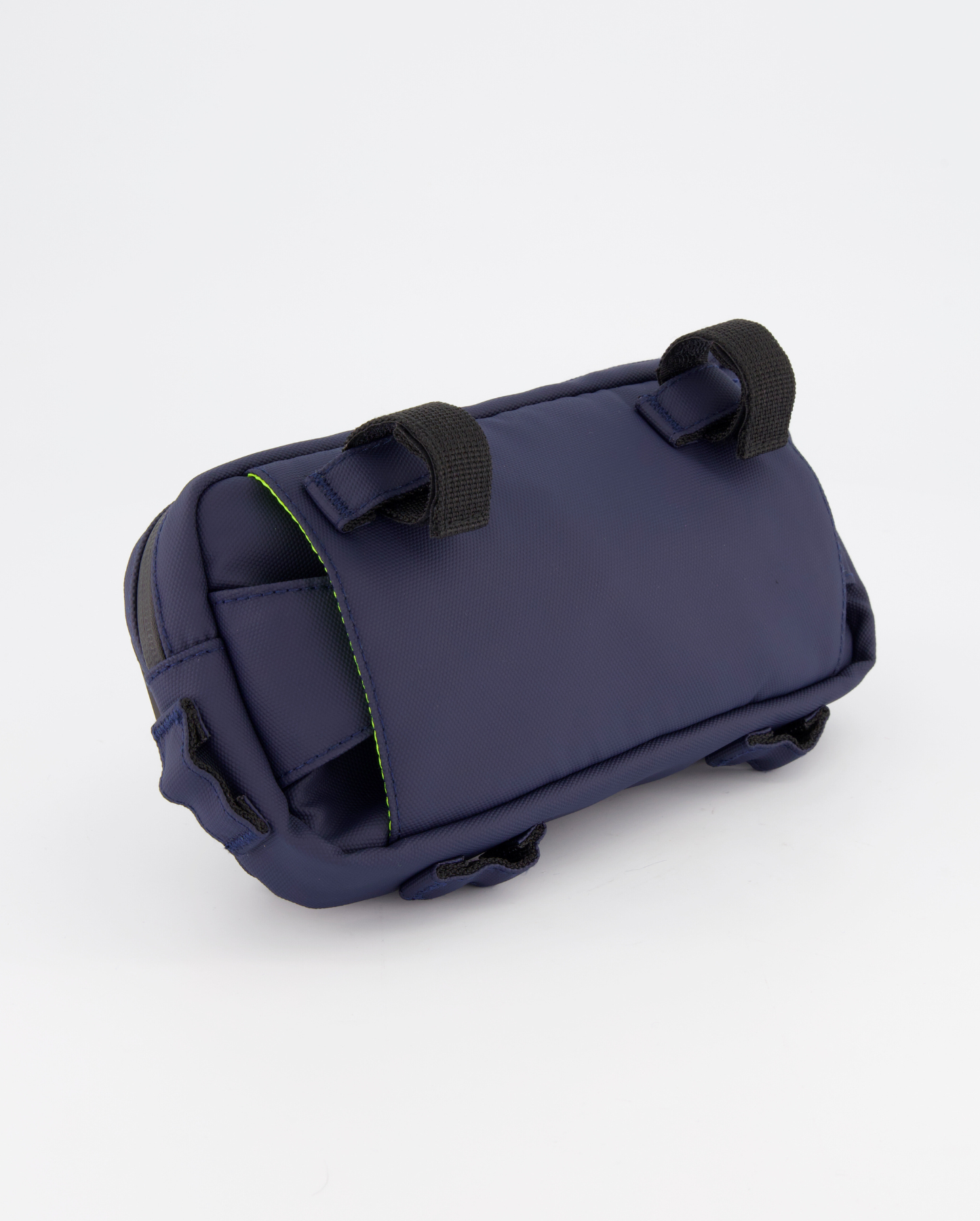 sacoche vélo compacte format banane avec accroches amovibles pour fixer au guidon